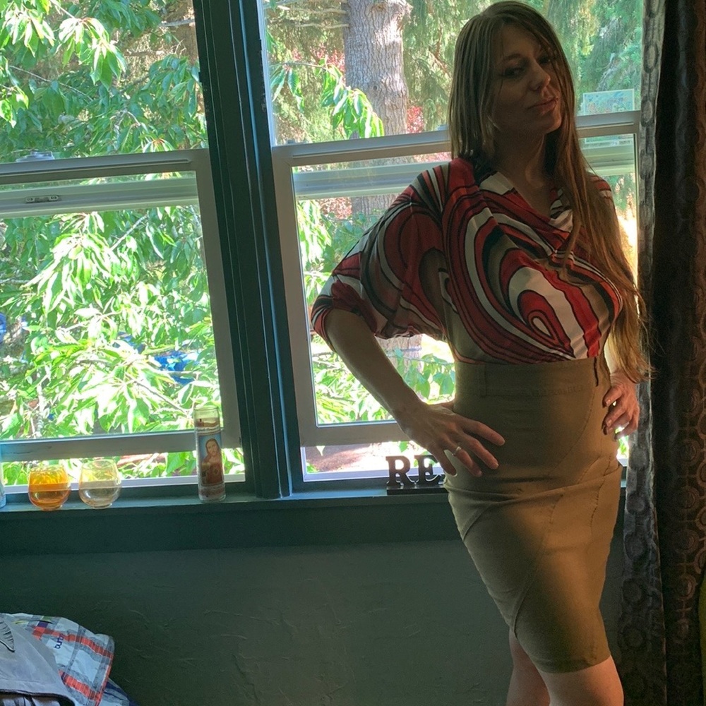 Swirl patterned dress